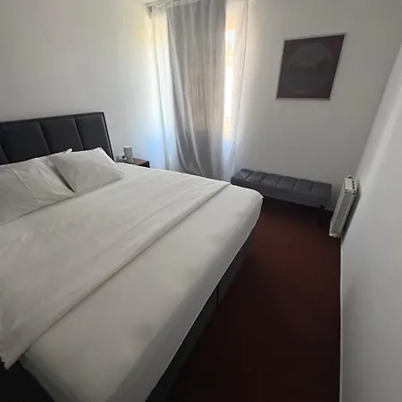 Diana Hotel